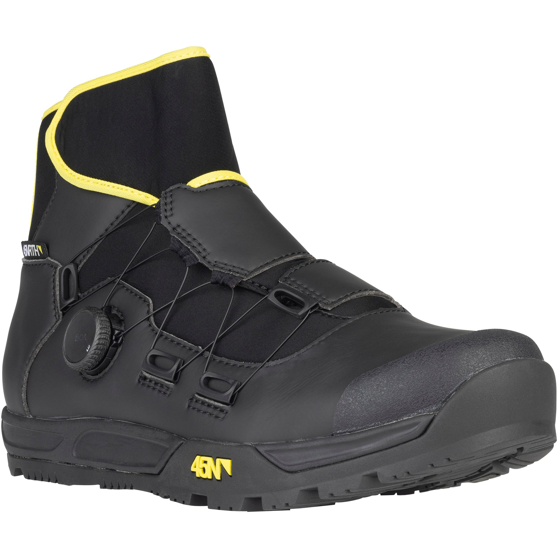 45nrth Ragnarok Cycling Boot - Black - front three quarter view
