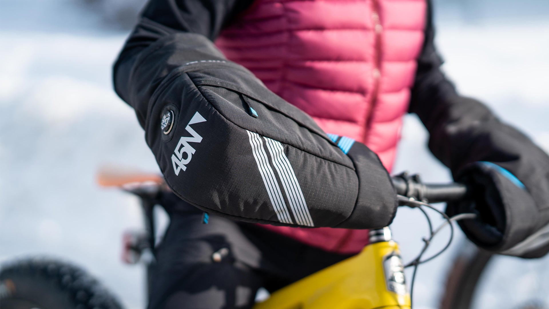 Close-up of 45NRTH Pogie on fatbike outside in sun