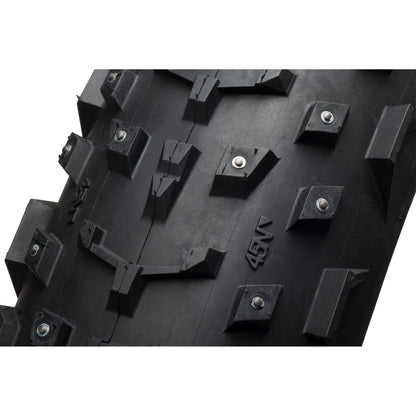 45NRTH Dillinger 4 detail view of tread with 240 carbide steel studs