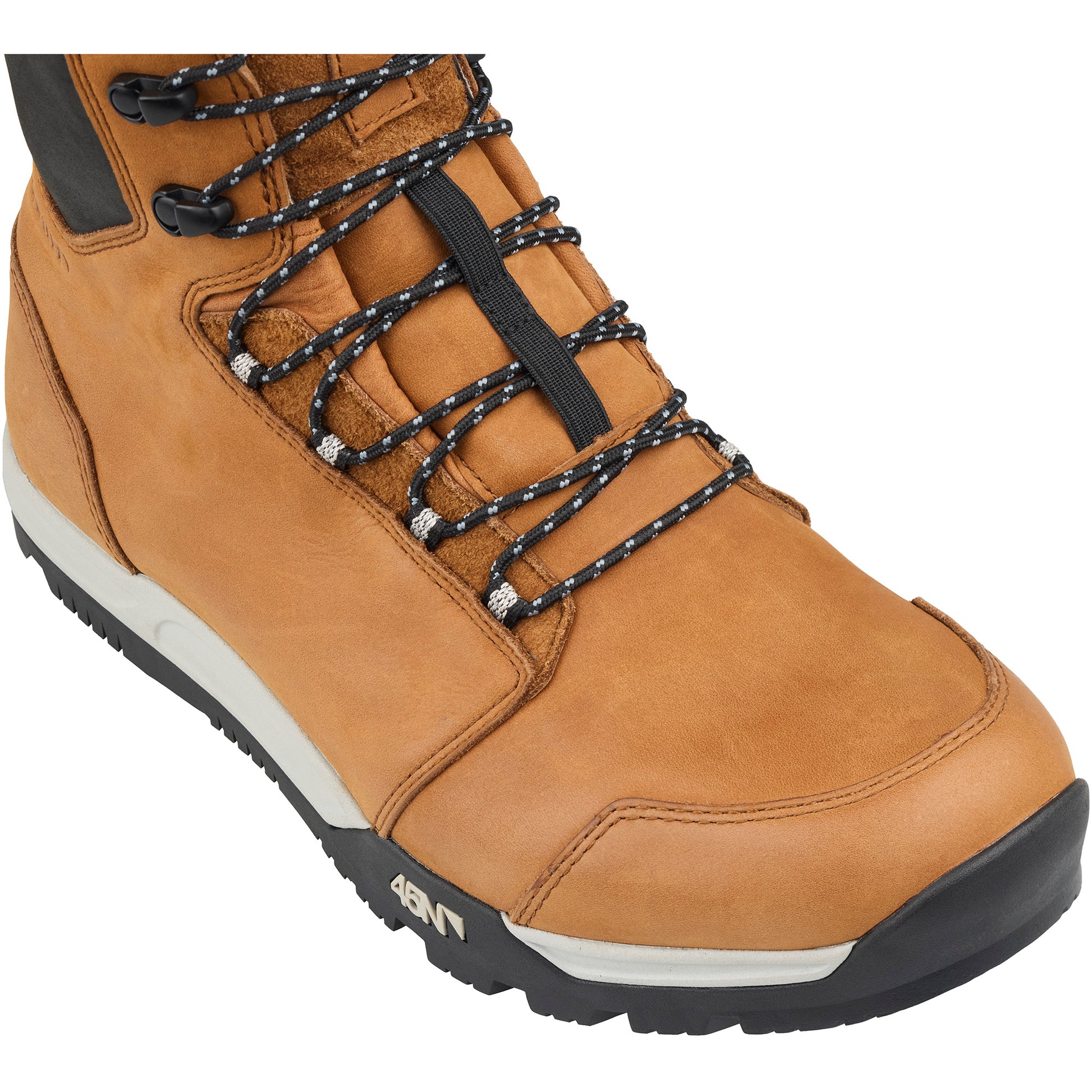 45nrth Oland Cycling - Tan - toe detail view