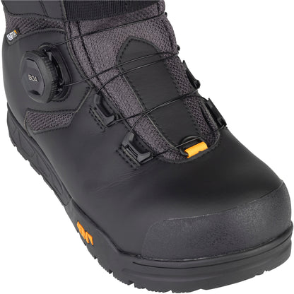 45nrth Wolvhammer Cycling Boot - Black - Closeup of toe of boot