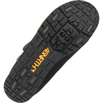 45nrth Wolvhammer Cycling Boot - Black - Tread view